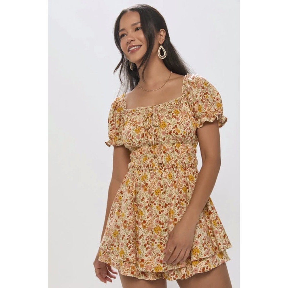 Trixxi Floral Smocked Waist Romper Yellow Pink Red Jrs Size Small XS - Picture 1 of 9
